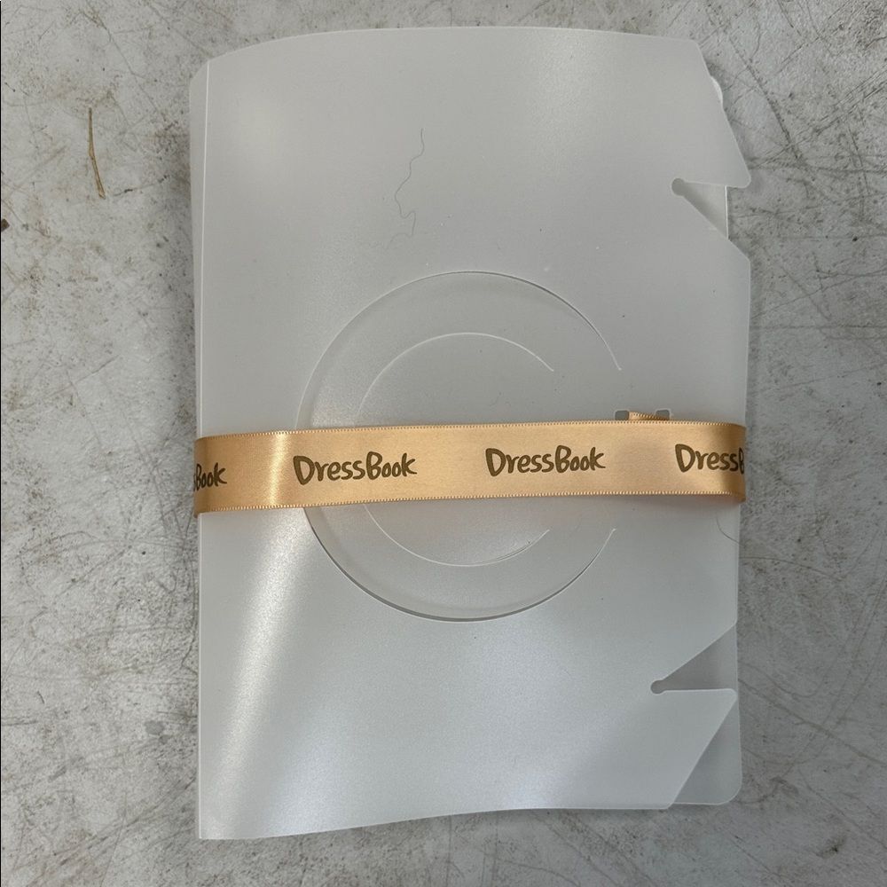 DressBook Clothes Organizer with Gold Ribbon DressBook OYSTERBOY Foldable NEW